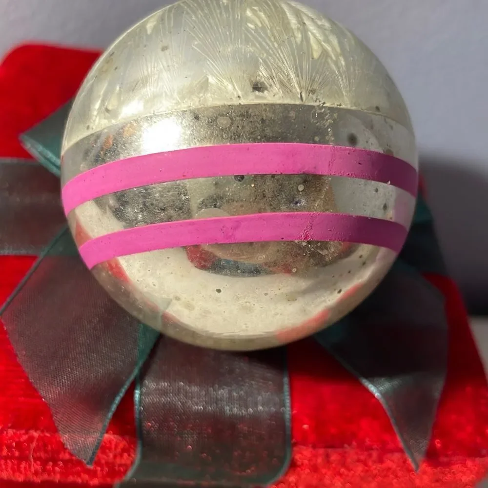 Vintage Mercury Glass Frosted Cap Ball Christmas Ornament Shiny Brite with velve